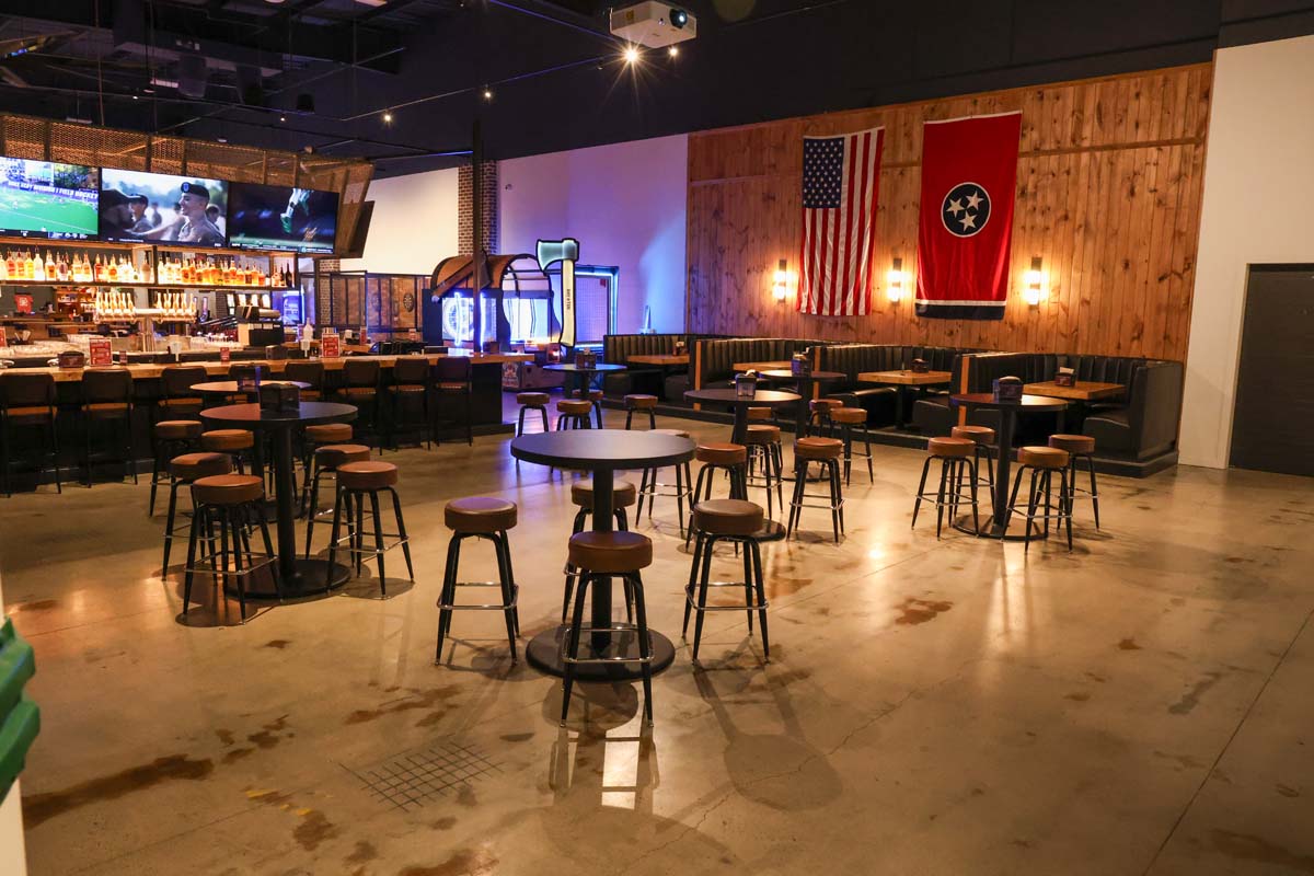 Cocktail Lounge at Varsity Pins — photo 2