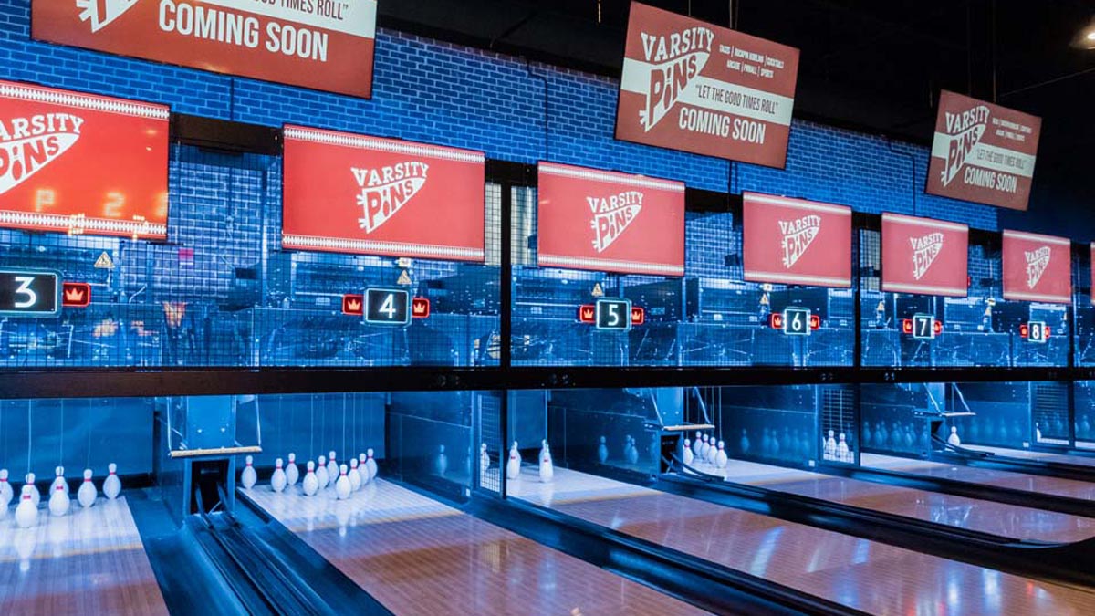 Duckpin Bowling Lane Rental at Varsity Pins — photo 4